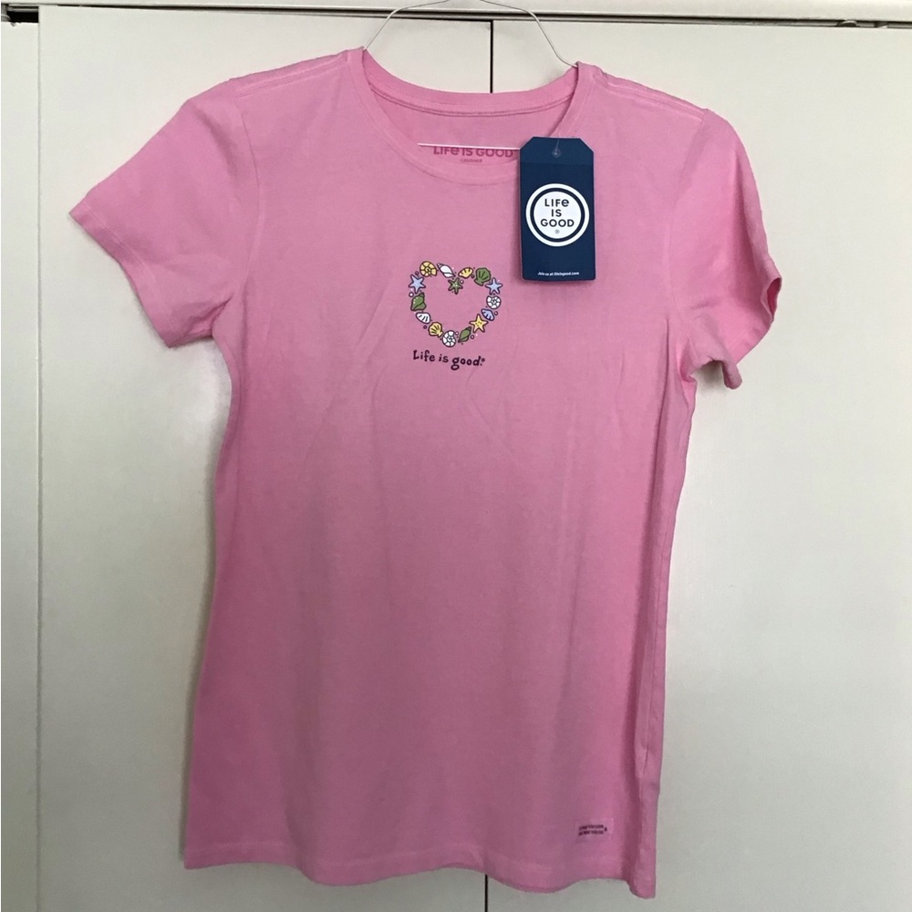 New Life Is Good Pink Seashells Heart SS Crusher Tee Size Small Crew Neck